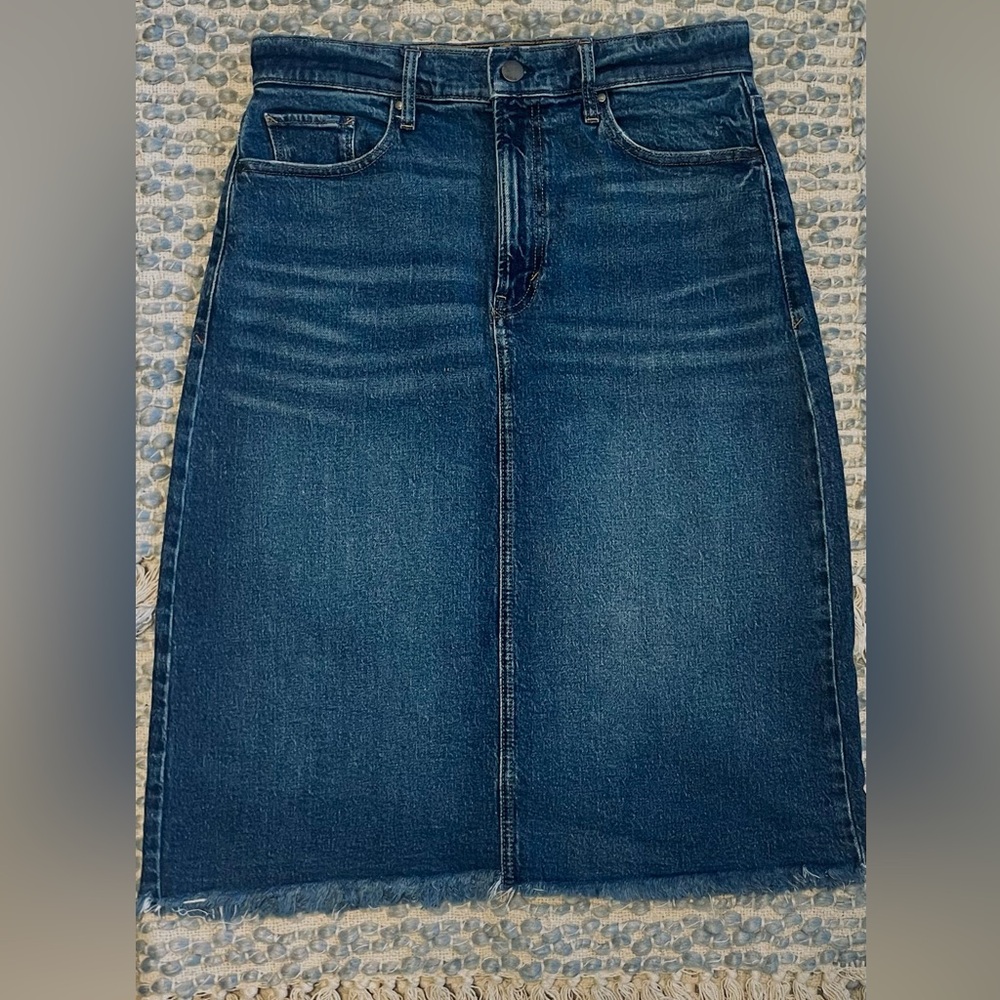 a.n.a. Women's Denim Midi Skirt - Blue